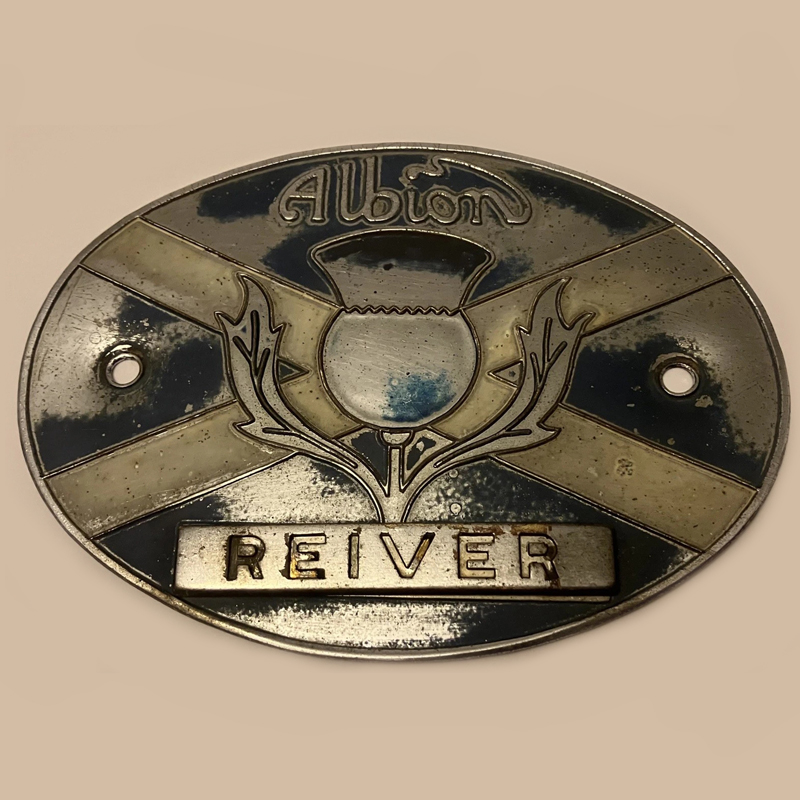 Albion Reiver car badge